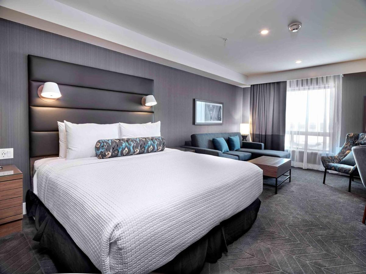 Sandman Signature Plano-Frisco Hotel Exterior photo