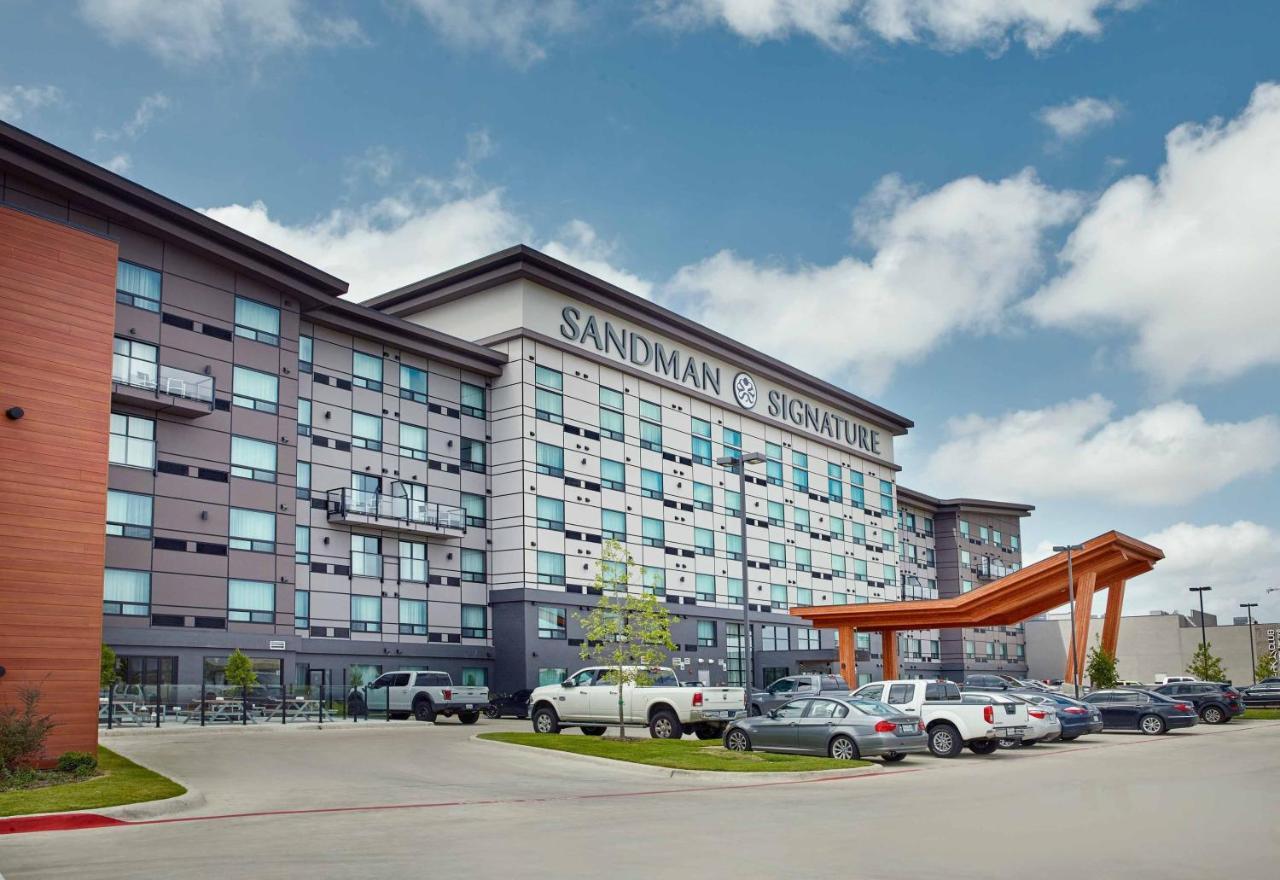 Sandman Signature Plano-Frisco Hotel Exterior photo