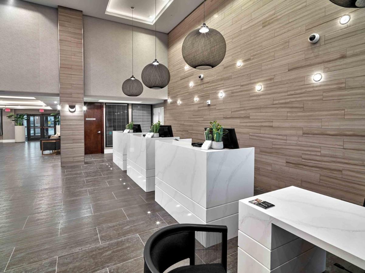 Sandman Signature Plano-Frisco Hotel Exterior photo